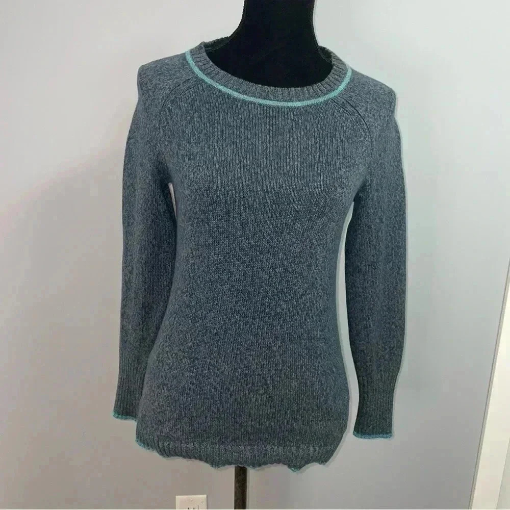 Eddie  Bauer Sweater